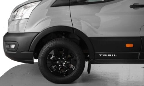 swift trekker coachbuilt 1