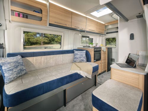 Endeavour B63 through shot